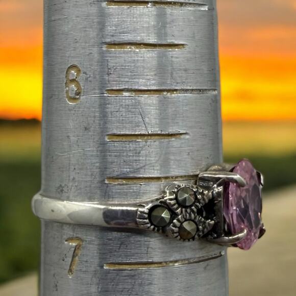 Vintage Pink Ice CZ Marcasite Ring 925 Sterling Silver US Size 6.75 - Picture 6 of 6